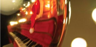 Intimately inspiring seasonal piano Stephen Wallack